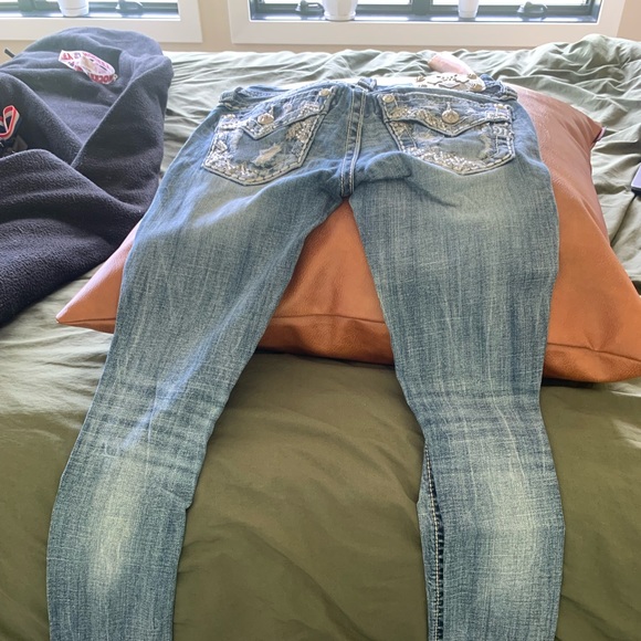 Miss Me Destroyed Skinny Jeans - Picture 14 of 14